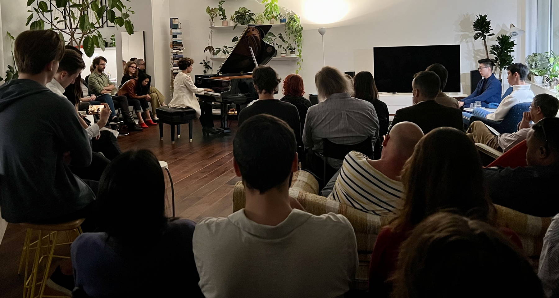 Classical Music in NOMAD with Cello and Piano
