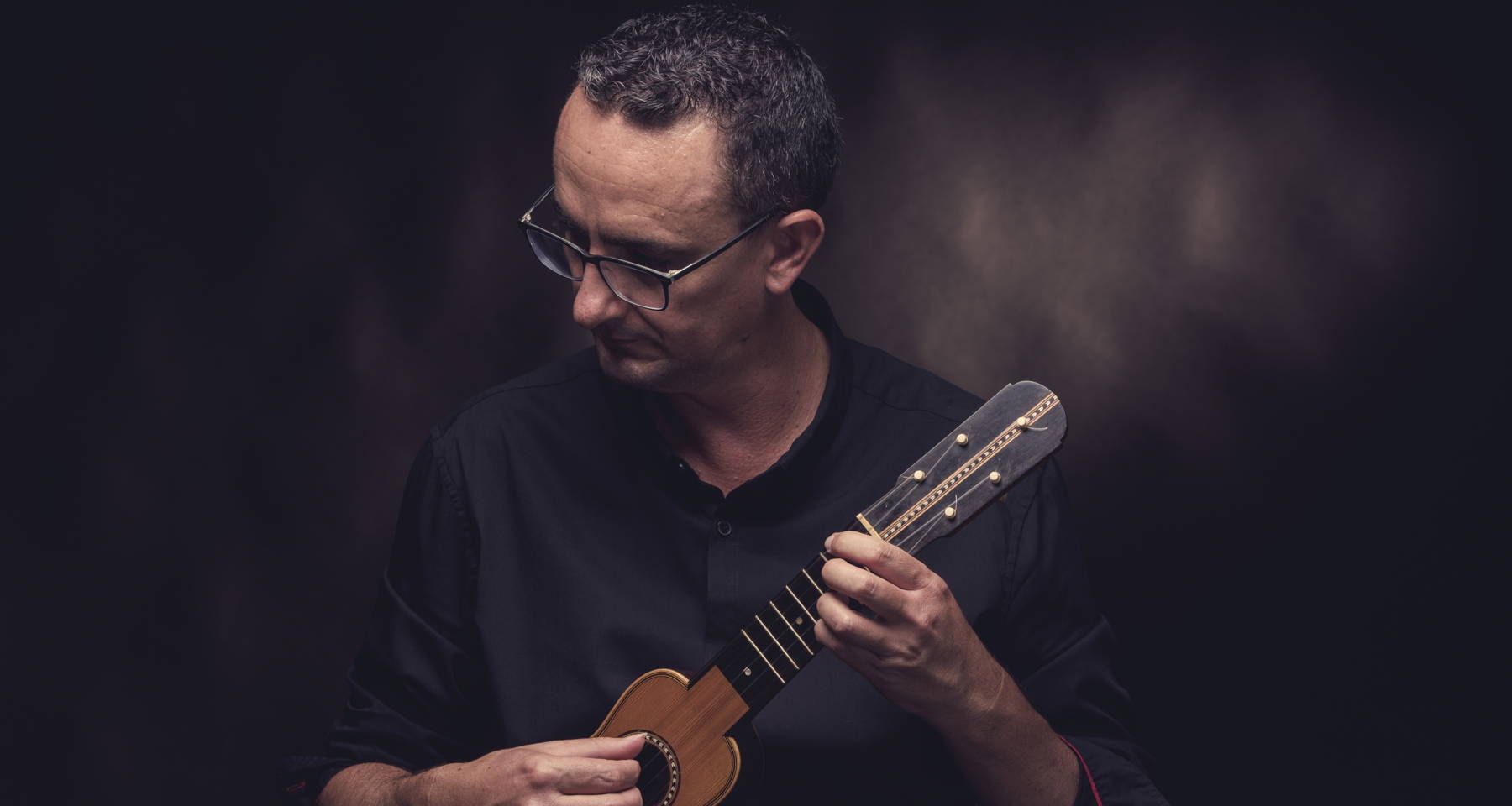PEDRO IZQUIERDO - DANNY G. MARTÍNEZ: Timple Canario and Guitar Concert. RC Strings Artists Guitar Concert Series.