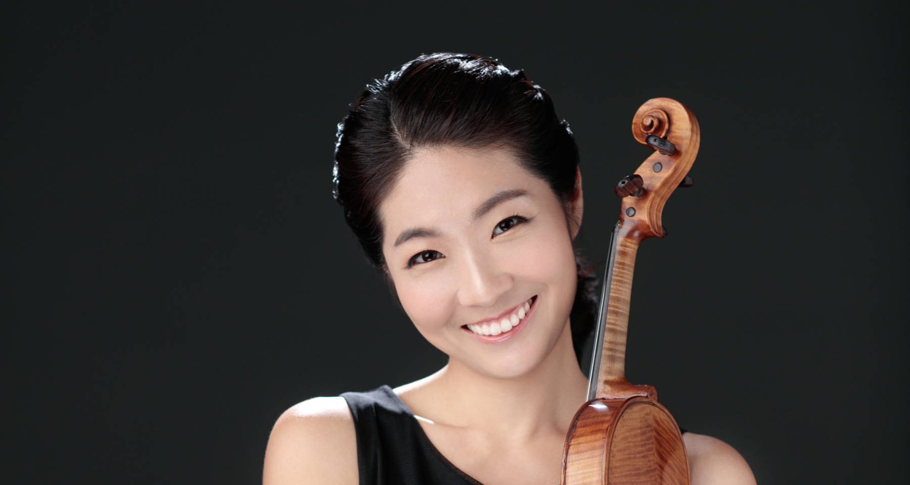 An afternoon with solo violin: works by Bach, Bartok and Jean Ahn(b.1976)